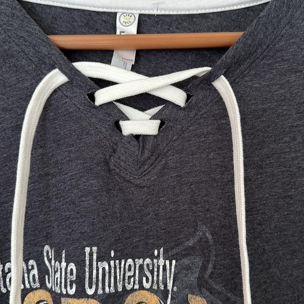 Montana State University Bobcats Ladies Long Sleeve MSU Graphic Tee NWOT Size M - Picture 3 of 6